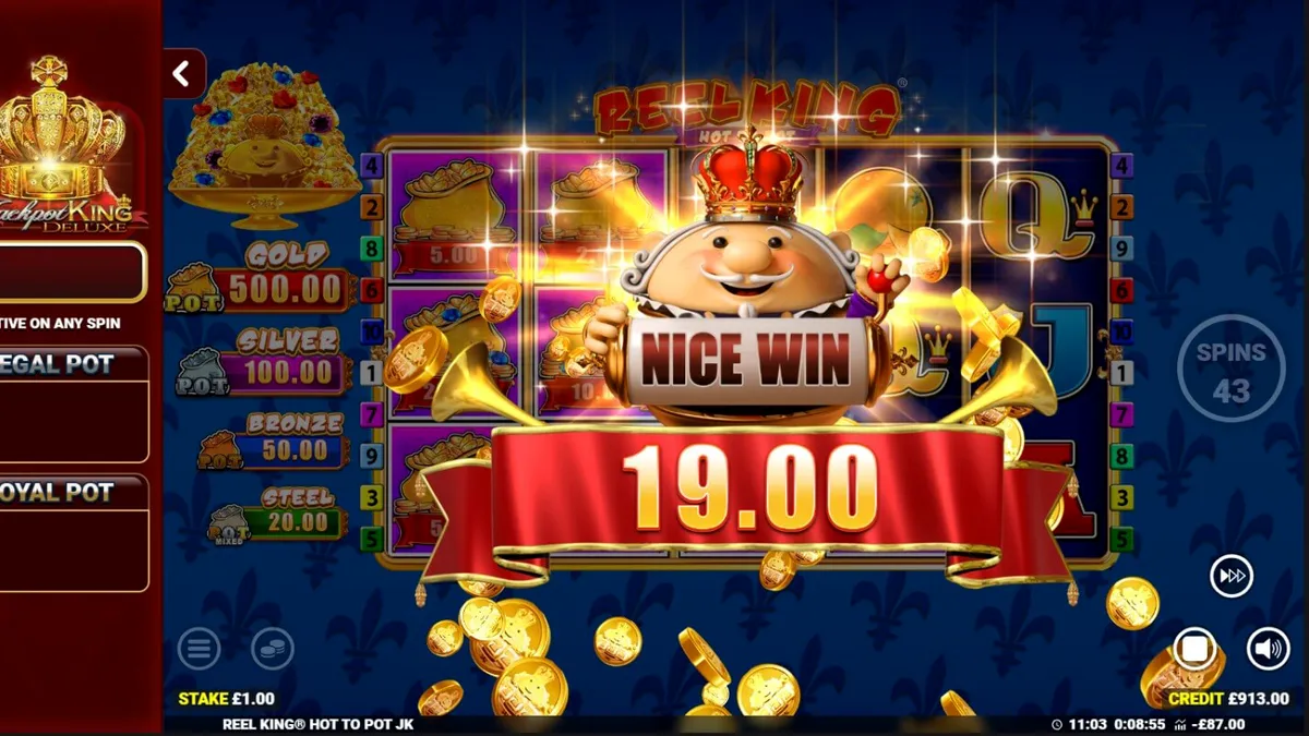 Interface do jogo de slot Reel King Hot to Pot com símbolos de frutas e coroas reais